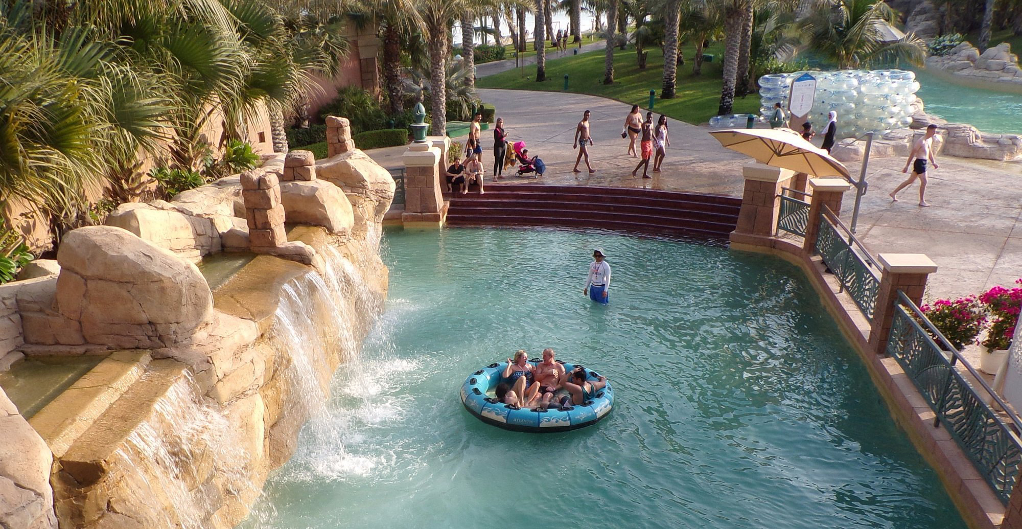 16) Atlantis Aquaventure Waterpark